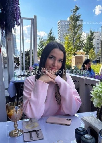 Василиса, Г. Горбатов